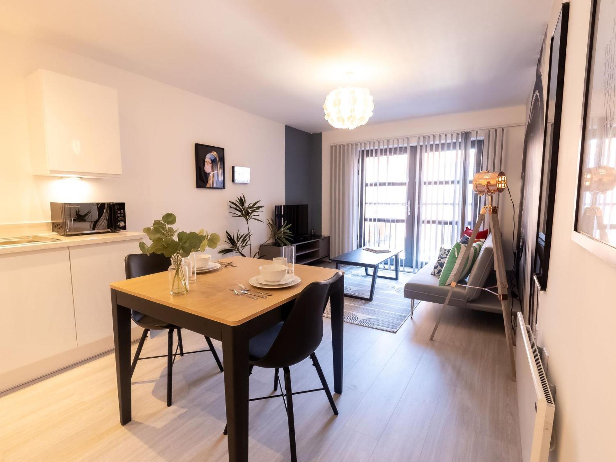 Pristine 1 And 2 Bedroom Apartments Near Business District By Belvilla Birmingham Eksteriør billede